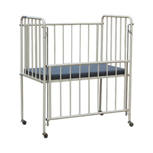 CHILDRENS COT BED BD 072